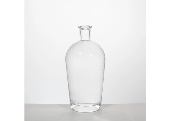 cute 700ml glass bottle liquor packing 2