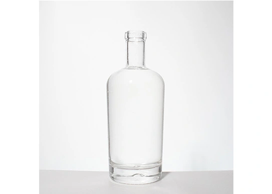 round 700ml glass bottle extra flint plate finish 2