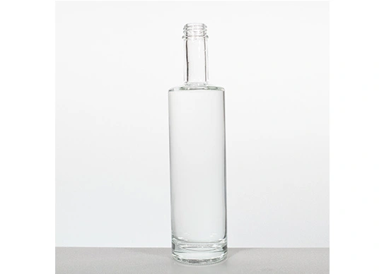 thread top gpi cap finish 70cl round vodka bottle 2