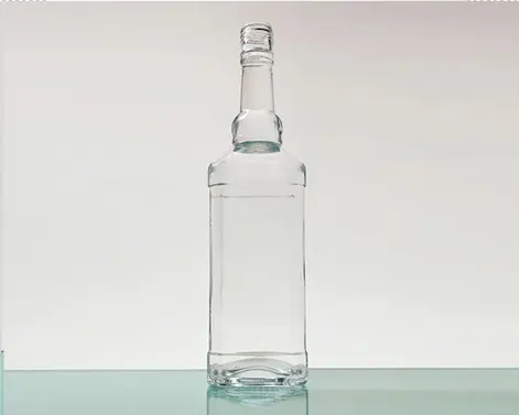 700ml square clear extra flint thread top whiskey bottle