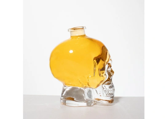 hot-sale-unique-design-vodka-skull-shaped-glass-bottles-03