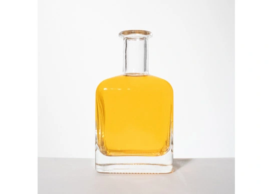 long-neck-fashion-luxury-glass-bottles-for-liquor-packaging-02